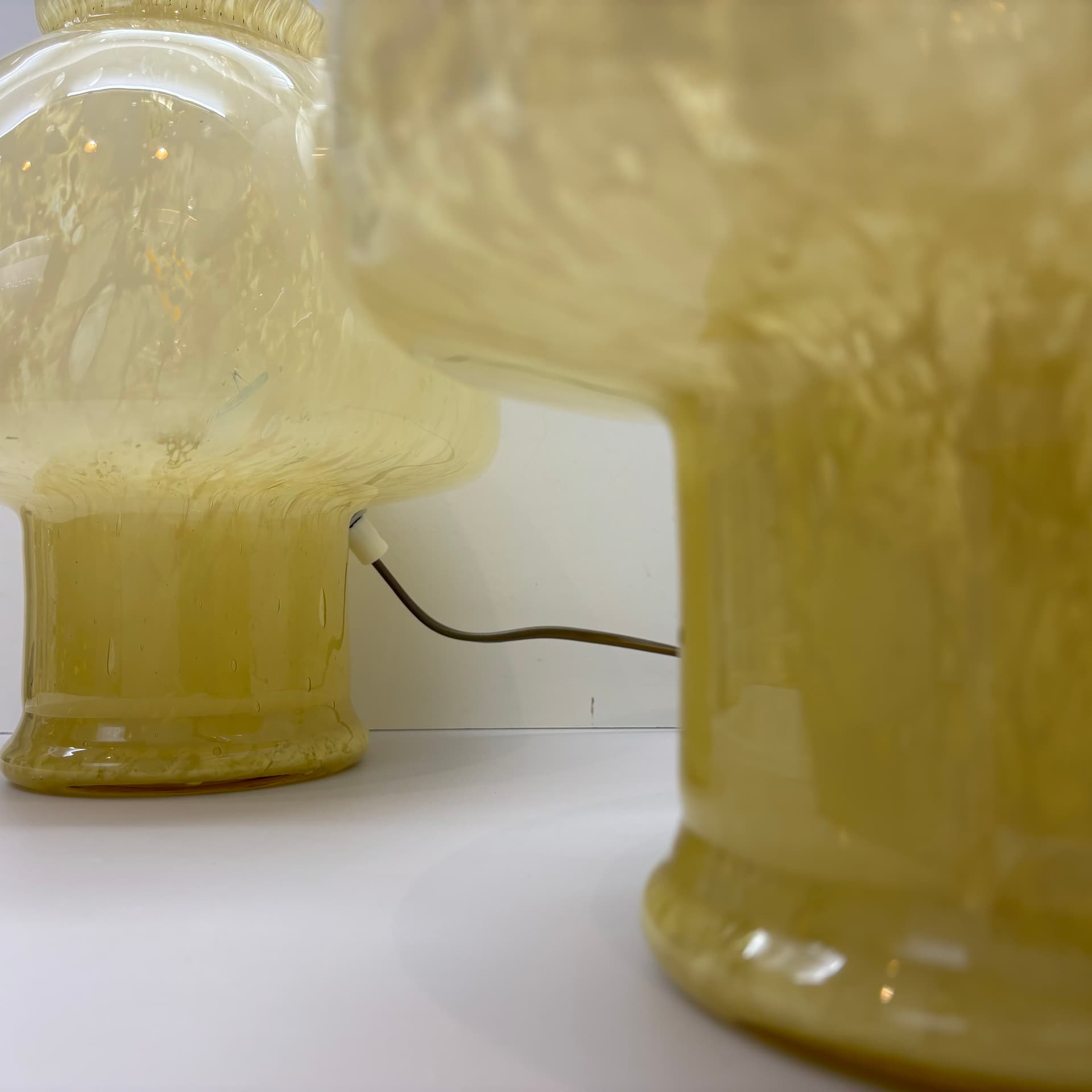 Para lamp nocnych Mushroom, szkło Murano żółty, Włochy, lata 70. - 129814