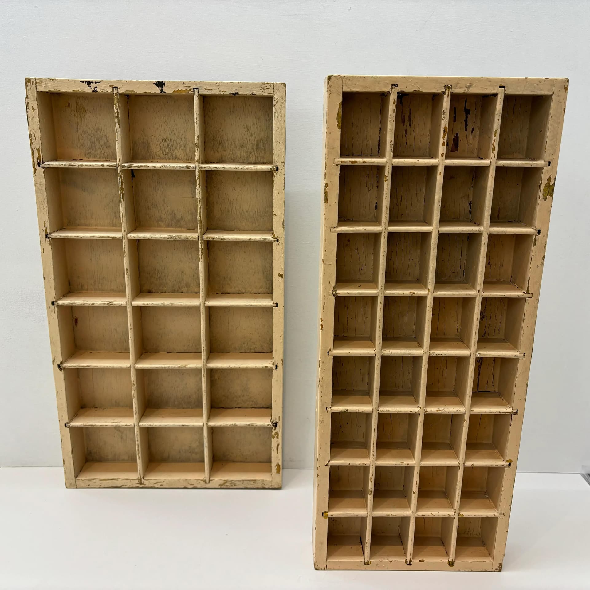 Organizer, beige, beech, Germany, 1950s. - 8827