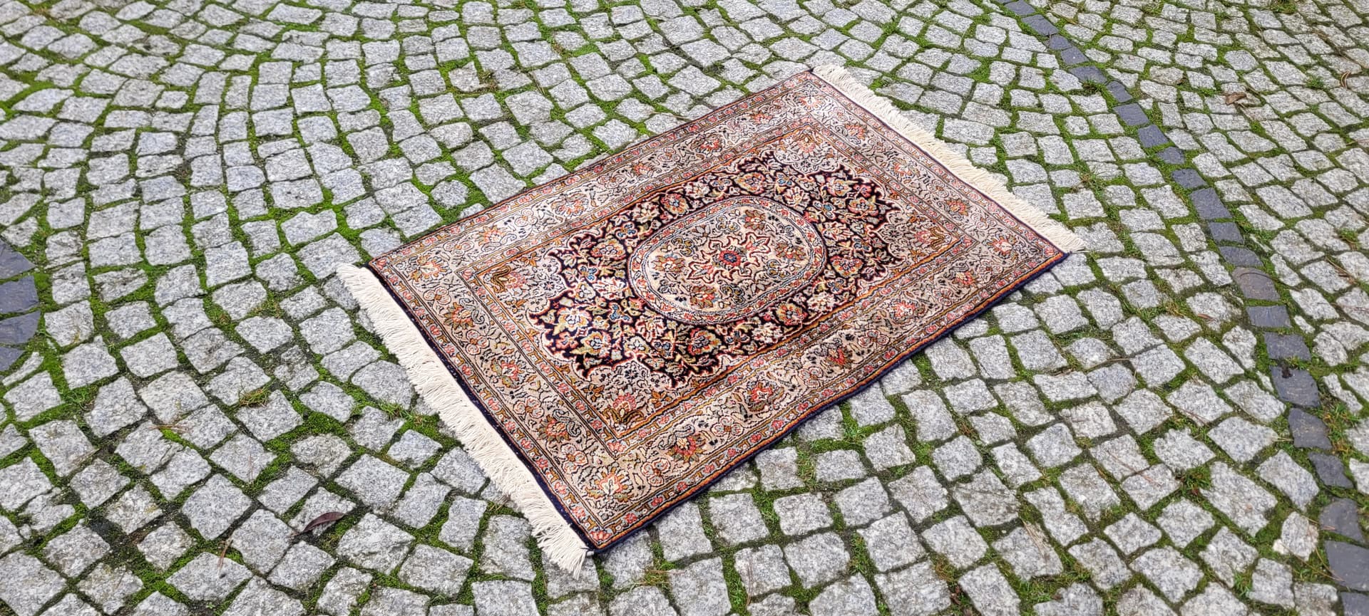 Dywan Indo Ghom, 100x63 cm, maroon, jedwab, Indie - 129960