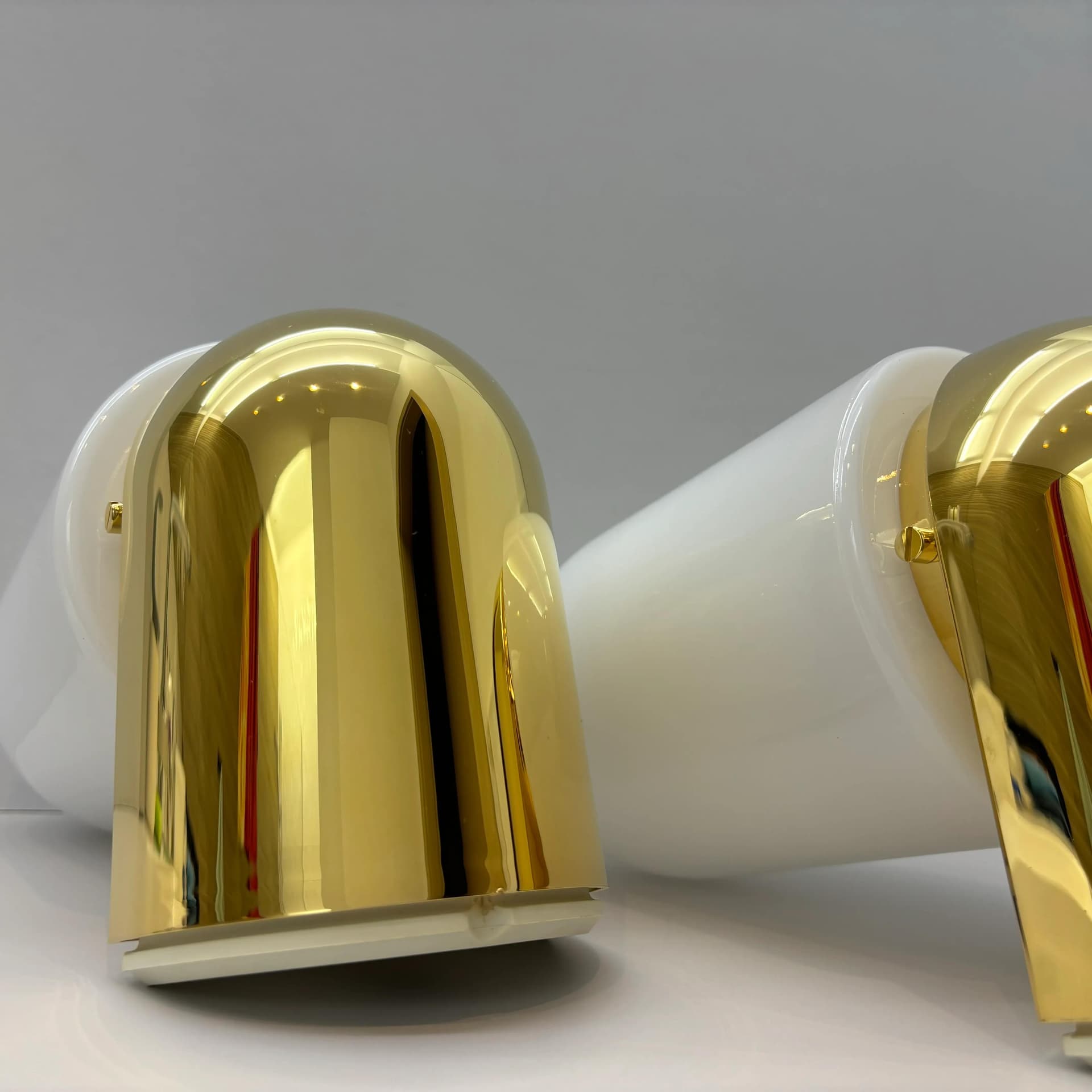 Para kinkietów 3345, złocone tworzywo, szkło mleczne, Glashutte Limburg, Niemcy, lata 90. - 8938