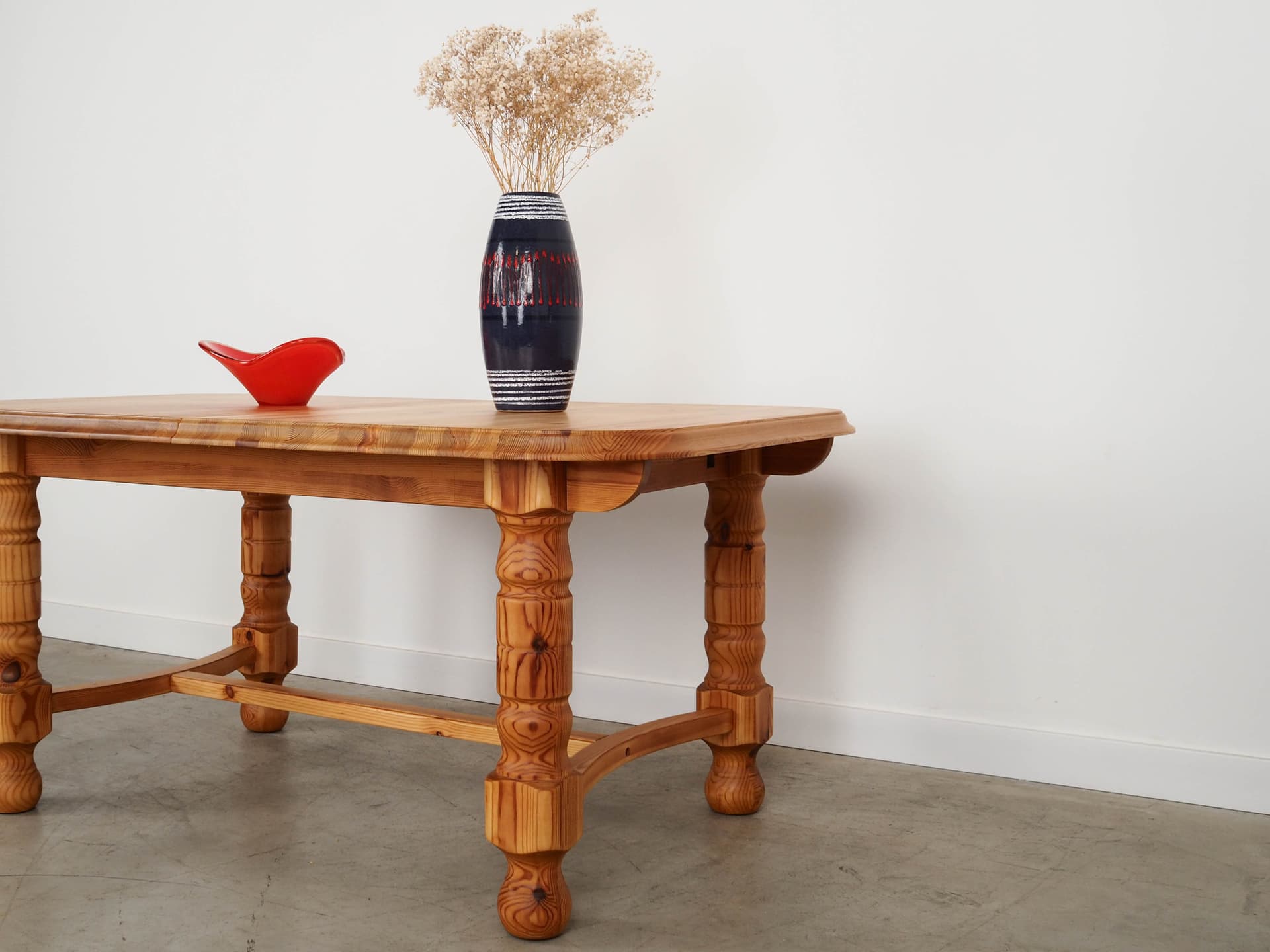 Dining table, light brown pine, Denmark, 1970s. - 130317