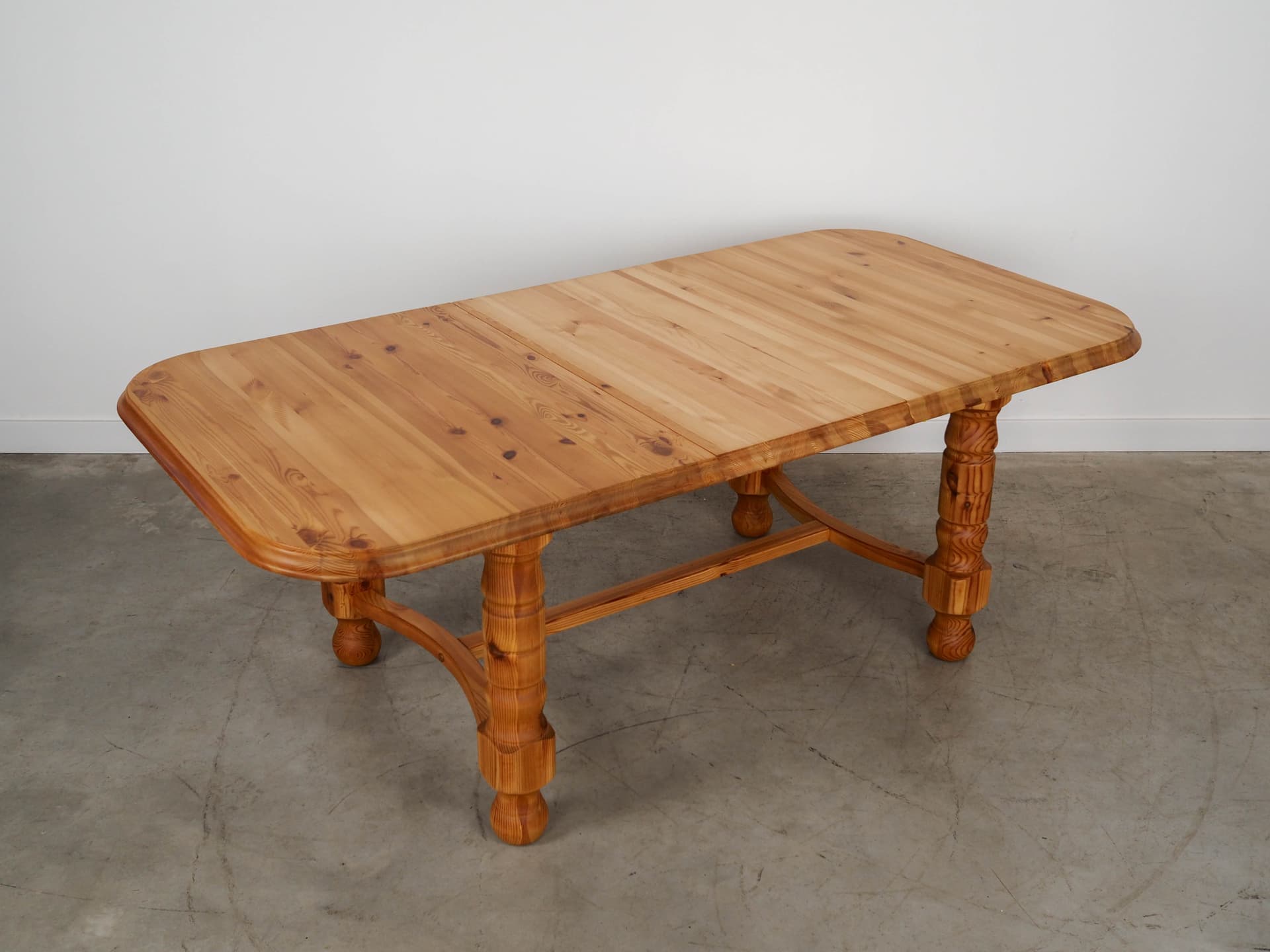 Dining table, light brown pine, Denmark, 1970s. - 130319
