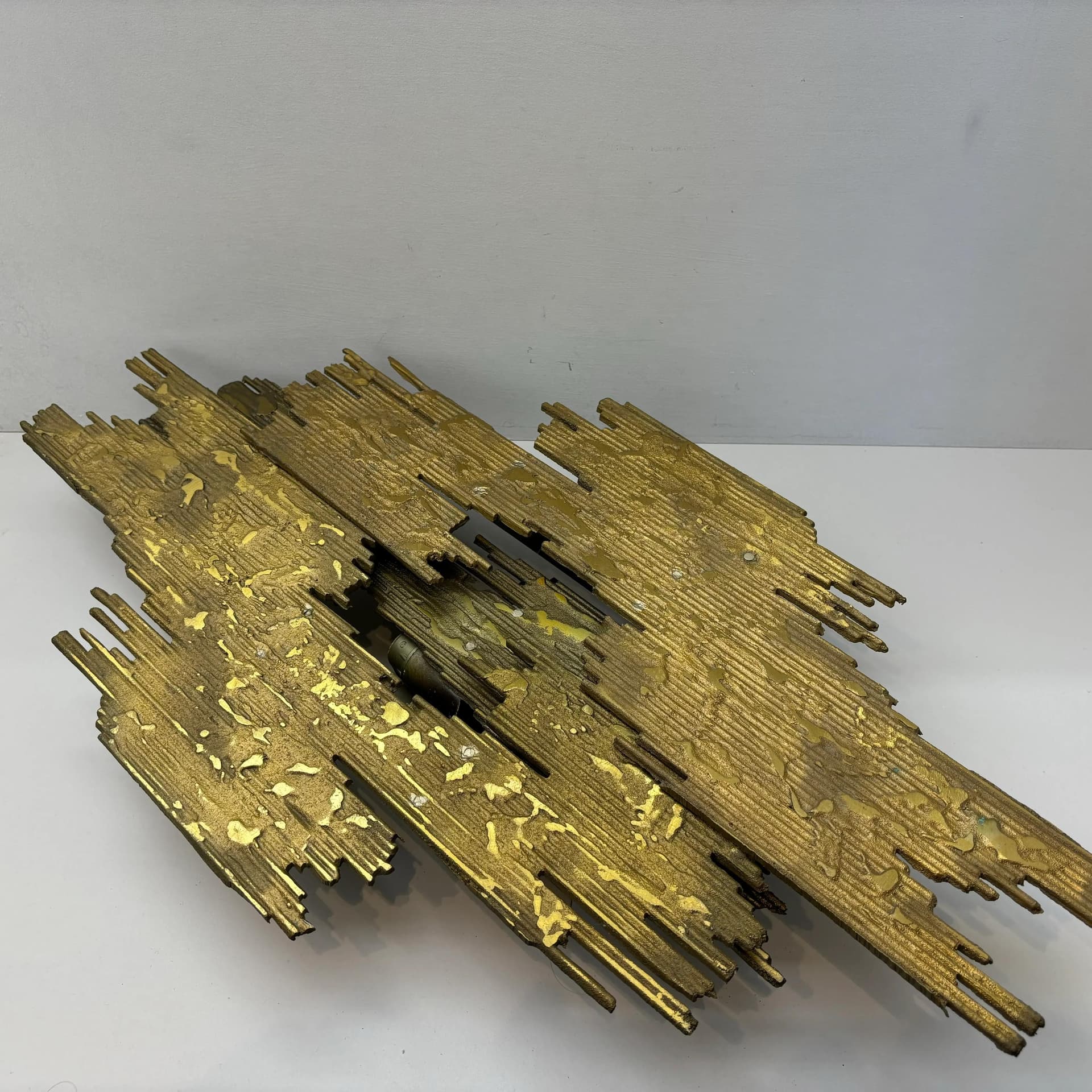 Para kinkietów brutalistycznych, brąz złocisty, proj. H. Fernandez, Francja, lata 70. - 8908