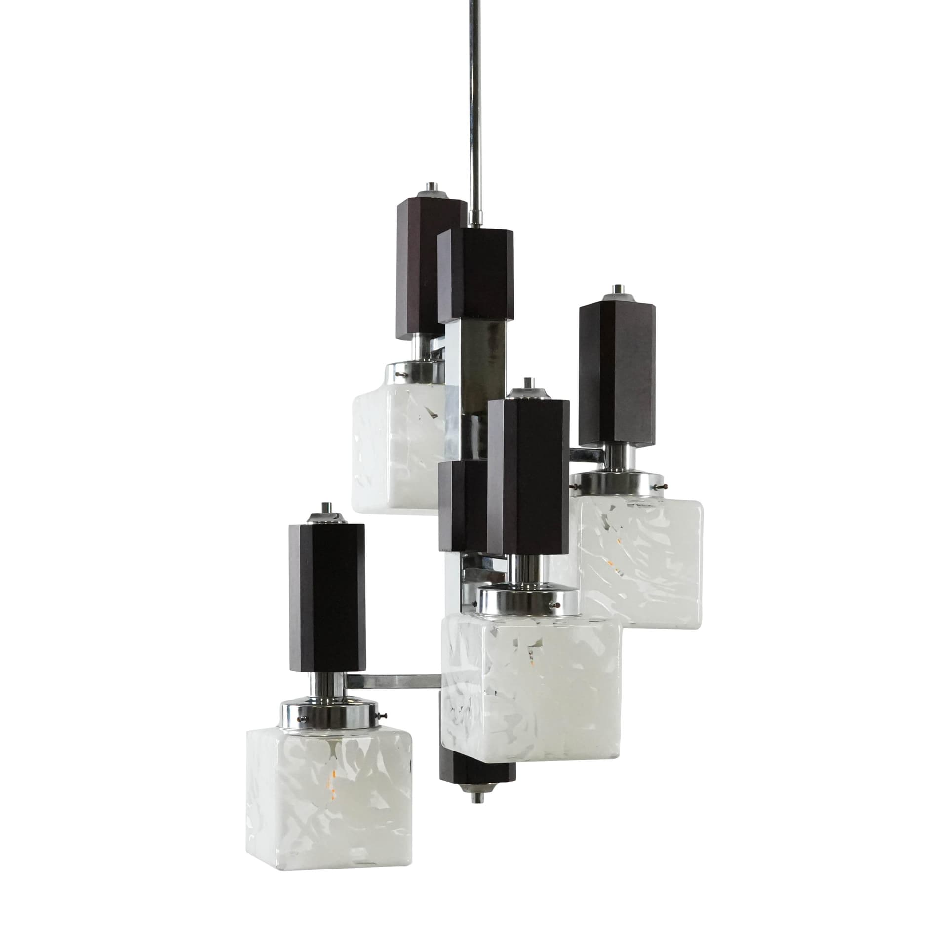 Lampa wisząca, szkło mlecznobiałe, buk ciemnobrązowy, stal chromowana srebrna, Włochy, lata 70.