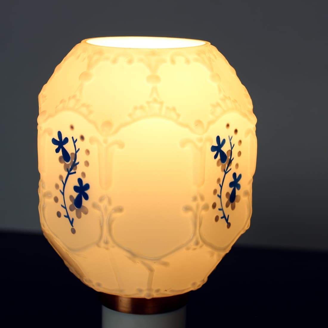 Table lamp, white opaline glass, Drukov, Czechoslovakia, 1960s. - 131164