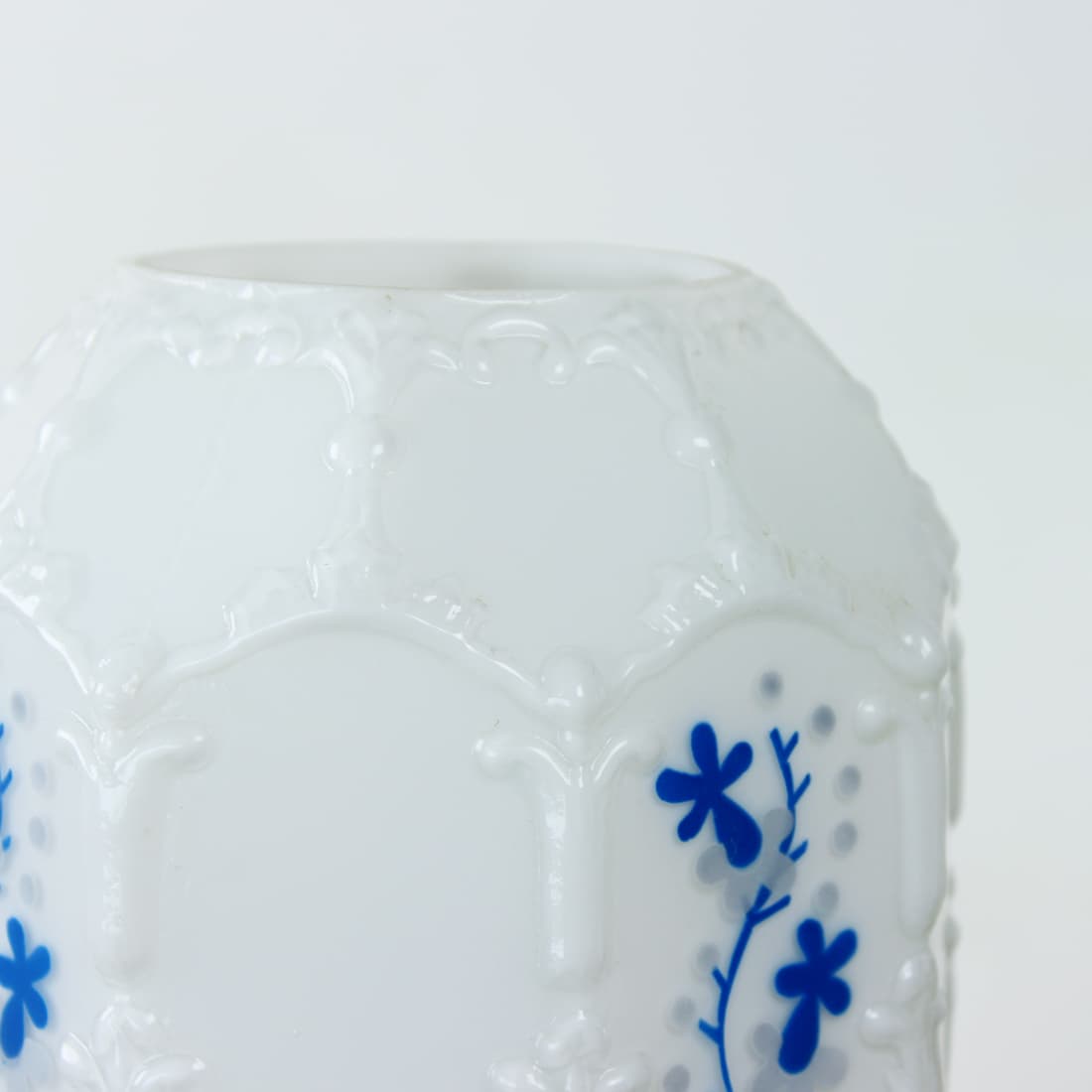 Table lamp, white opaline glass, Drukov, Czechoslovakia, 1960s. - 131167