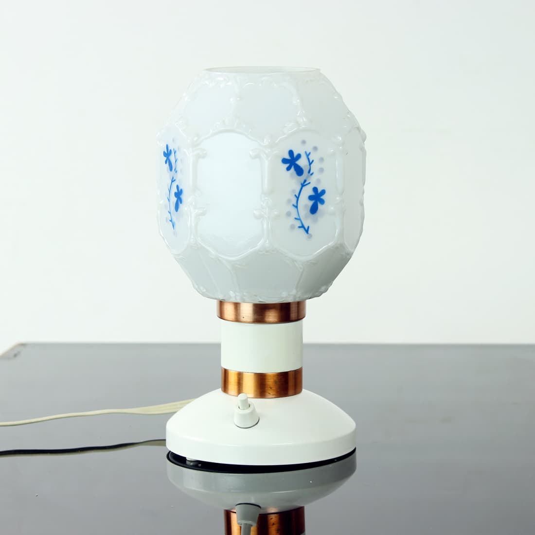 Table lamp, white opaline glass, Drukov, Czechoslovakia, 1960s. - 131165