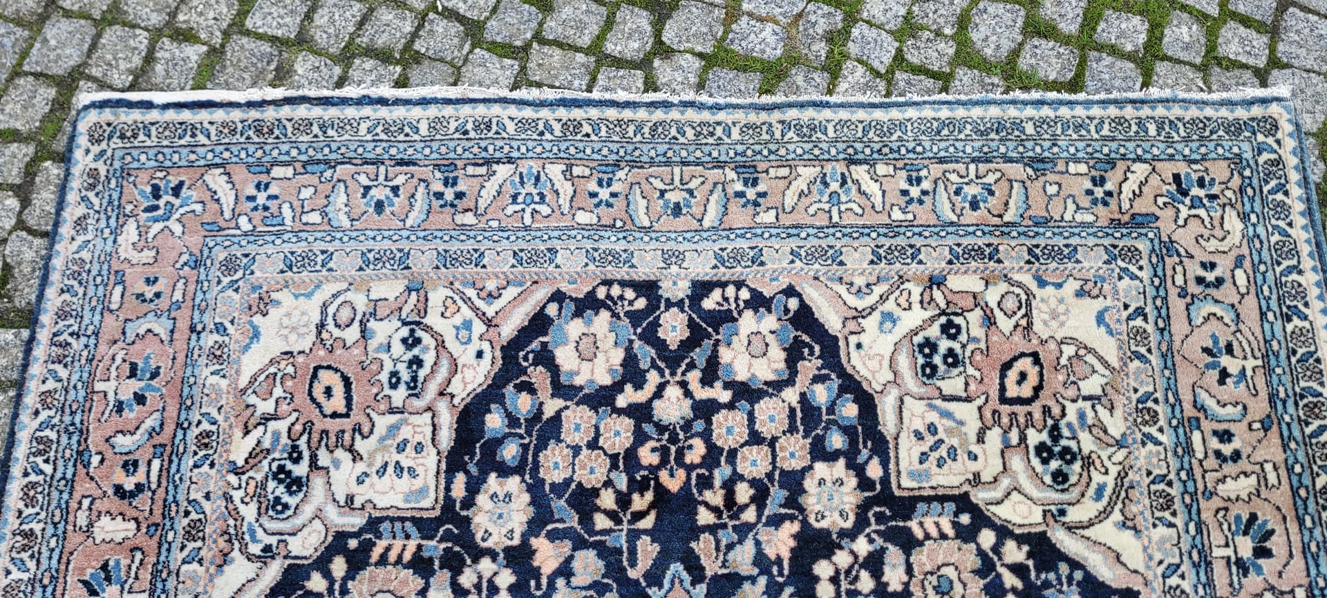 Dywan Faraghan, granatowy, wełna, Iran, początek XX w. - 131410