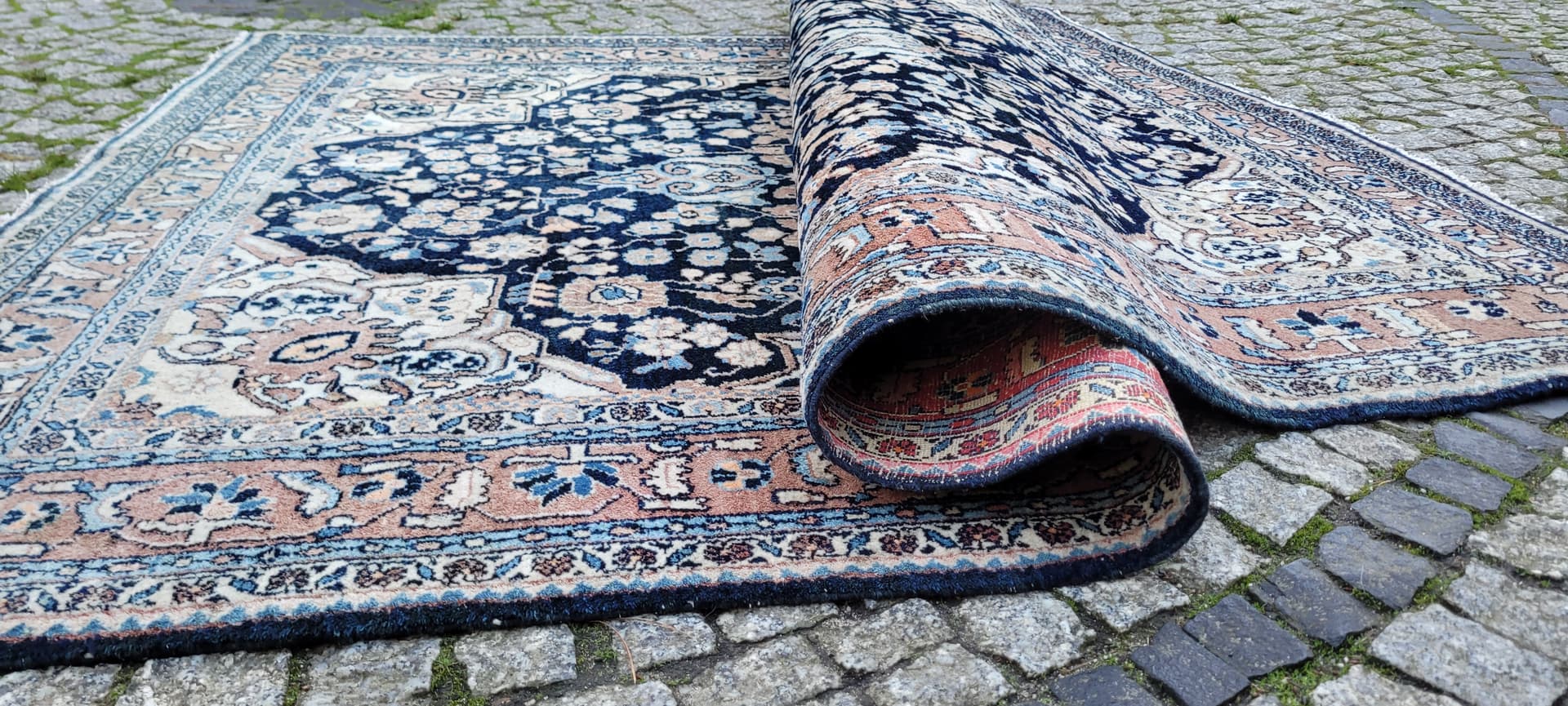 Dywan Faraghan, granatowy, wełna, Iran, początek XX w. - 131405