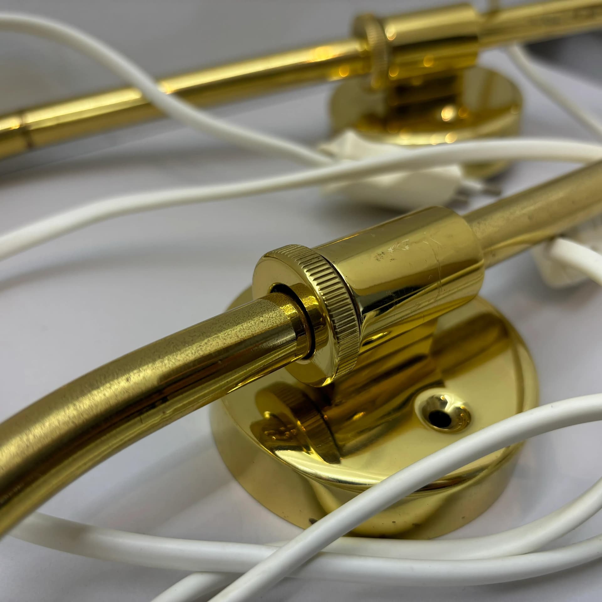 Pair of modernist wall sconces, golden brass, Germany, 1980s. - 9019