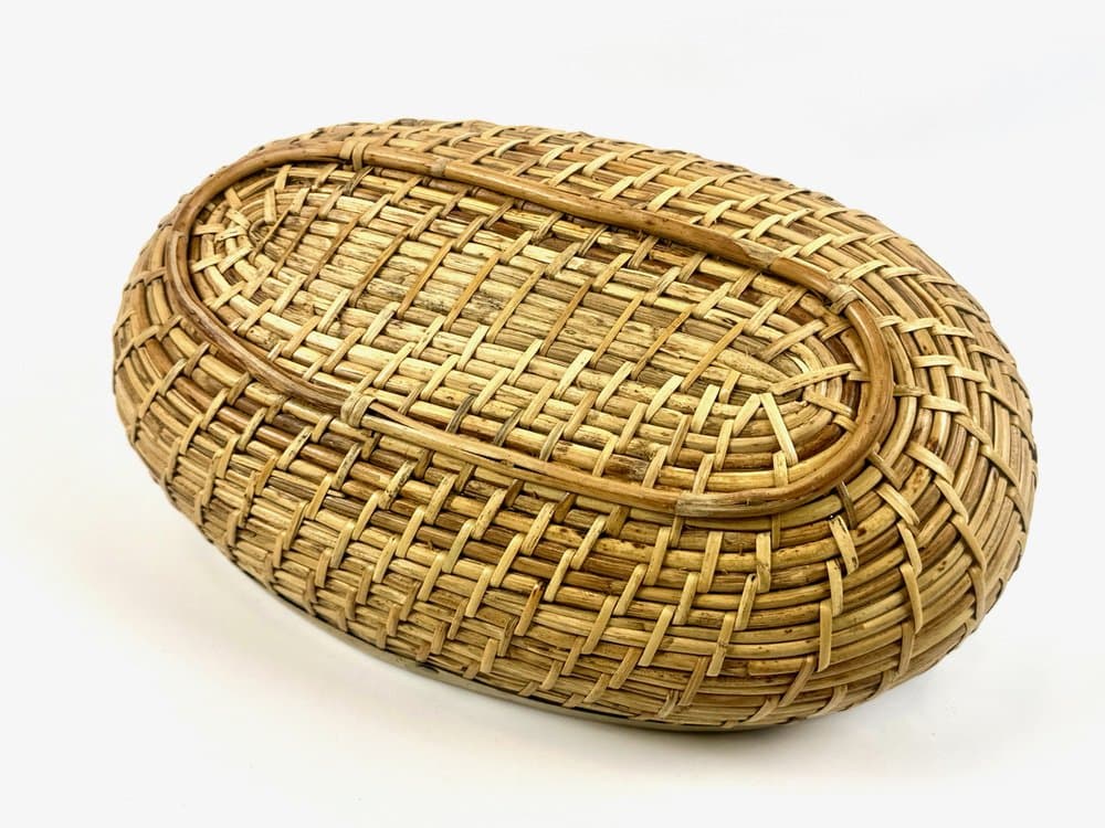 Fruit bowl, light rattan, golden brass, Italy, 1970s. - 149633