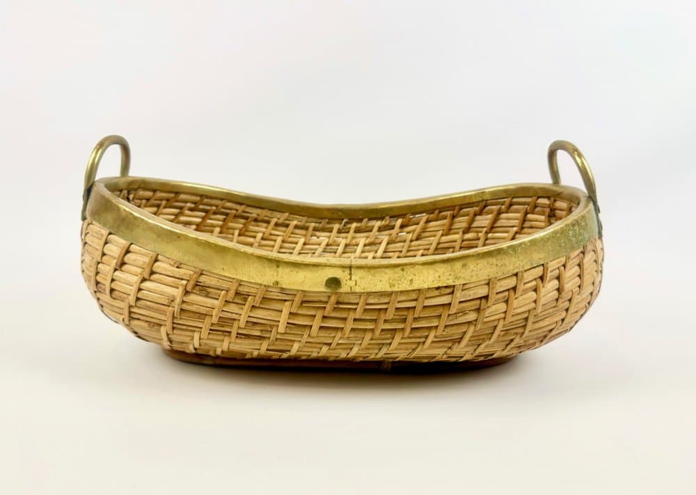Fruit bowl, light rattan, golden brass, Italy, 1970s. - 149629