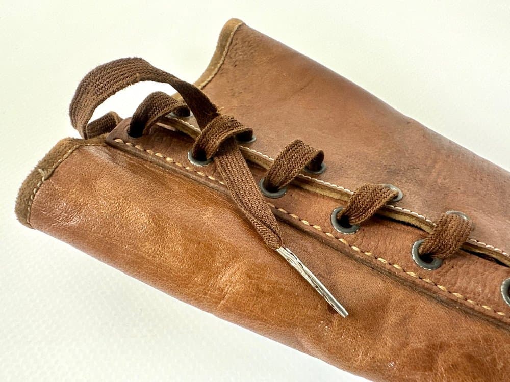 Proteza ręki damska wiktoriańska, brązowy jasny, skóra naturalna, drewno, Wielka Brytania, XIX w. - 149752