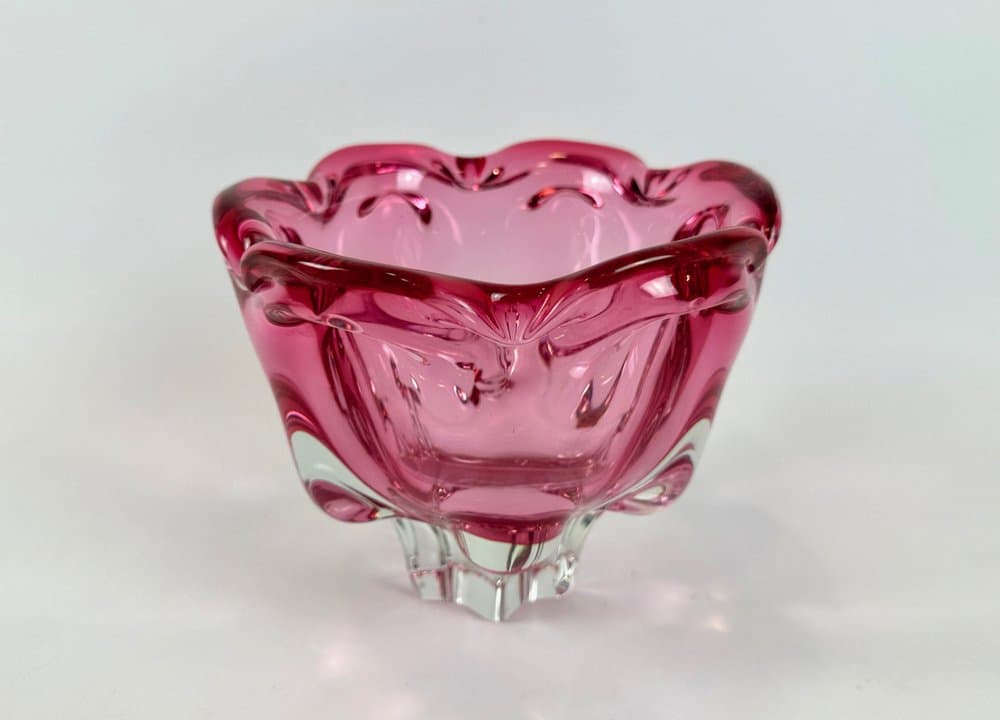 Bowl Bohemia, pink glass, by J. Hospodka, Czech Republic, 1960s. - 149852