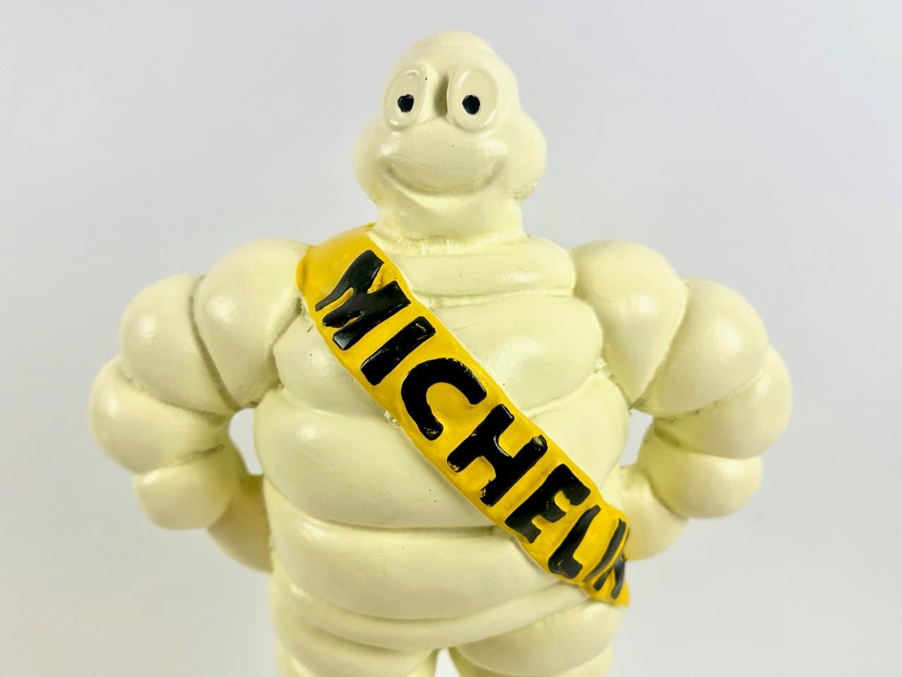 Figurka Bibendum, kość słoniowa, Francja, lata 70. - 149907