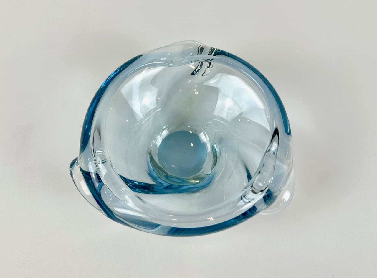 Popielniczka, błękitny, szkło, proj. J. Hospodka, Czechy, lata 60. - 149922