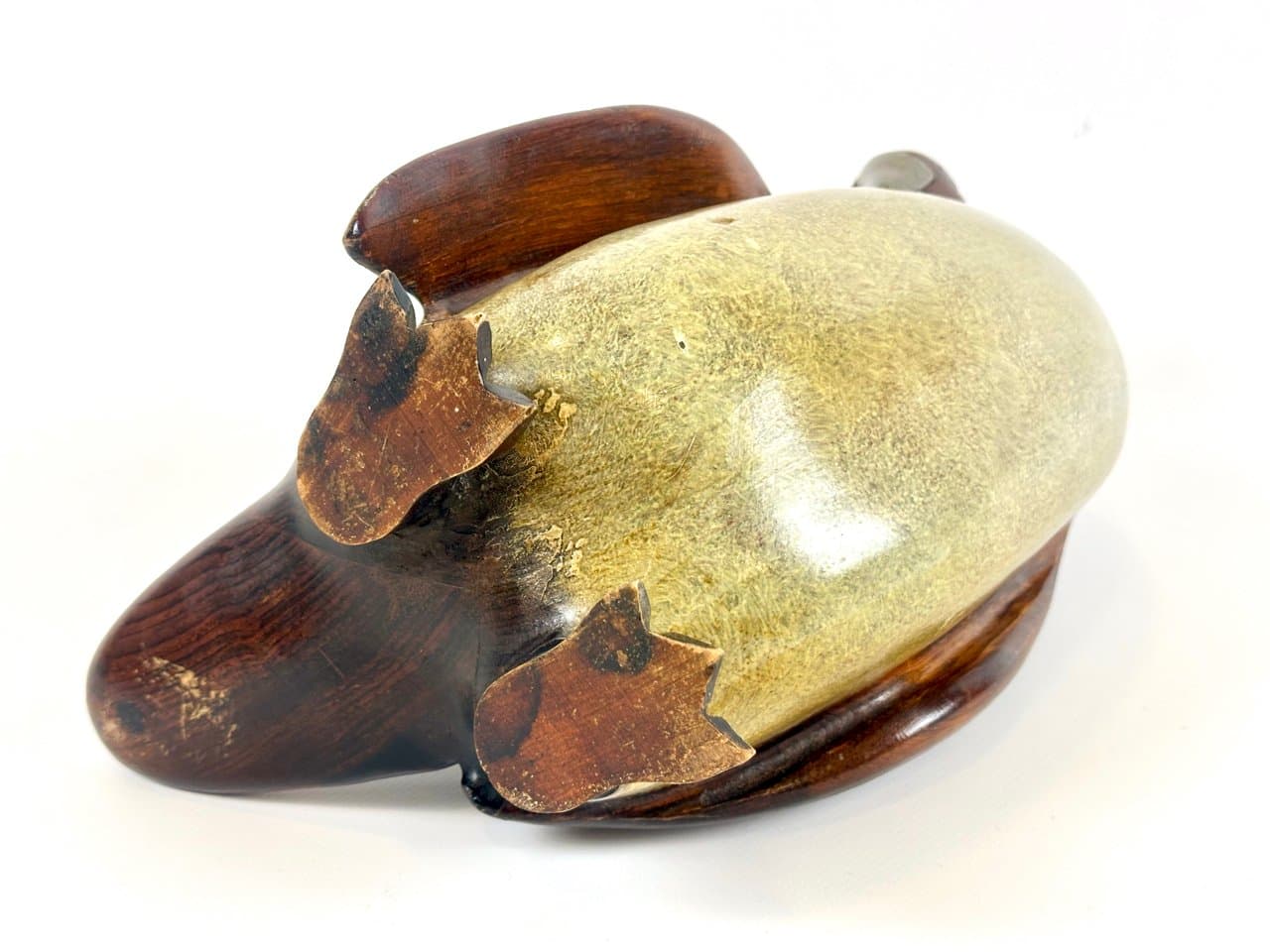Penguin figurine, brown, wood, brass, 1970s. - 150080