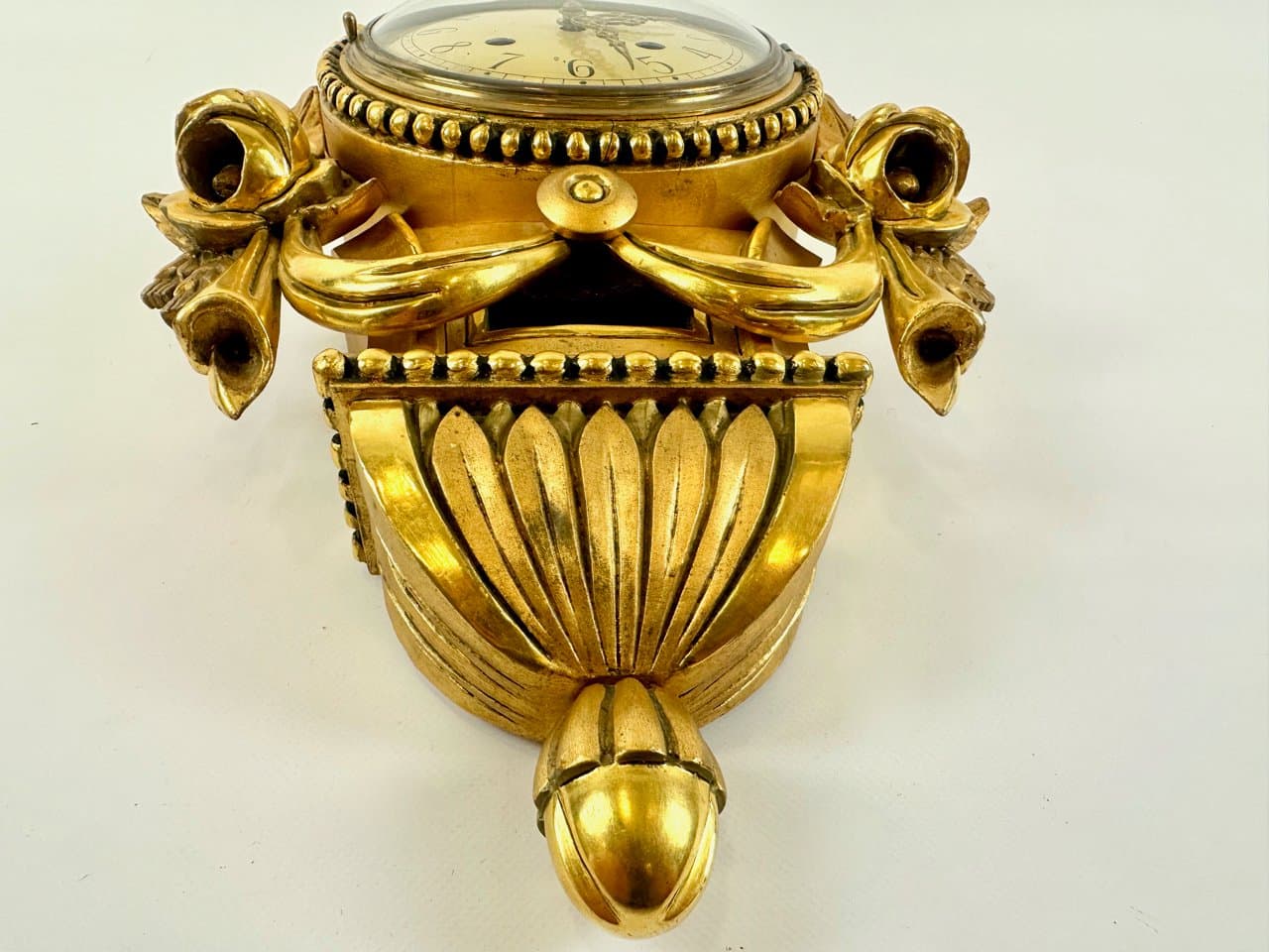 Zegar ścienny Rococo, złoty, drewno, Szwecja, lata 60. - 150234