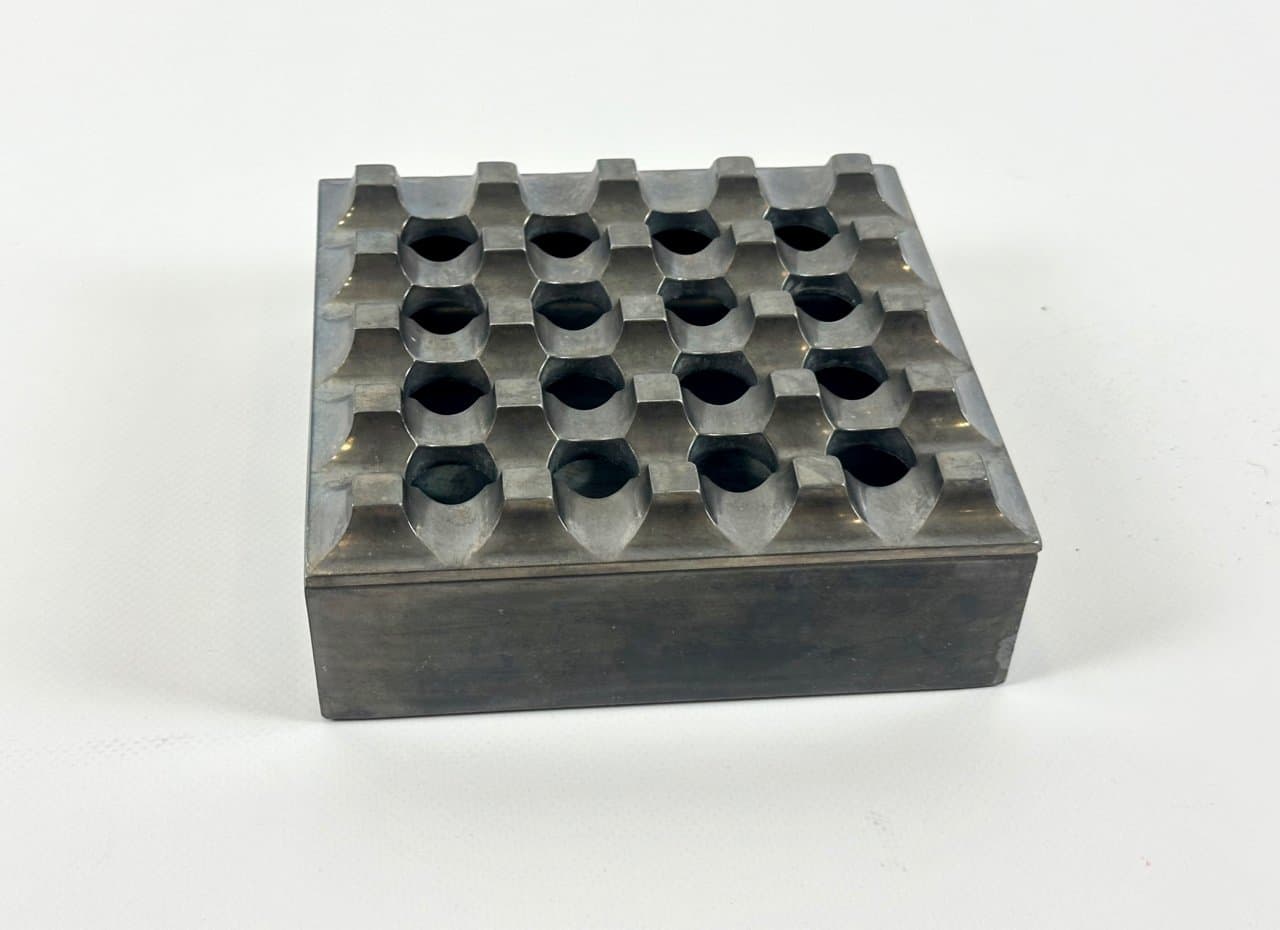 Popielniczka Ultima 15, srebrny, aluminium, proj. H. Bäckström, B. Ljungberg, Dania, lata 60. - 150281