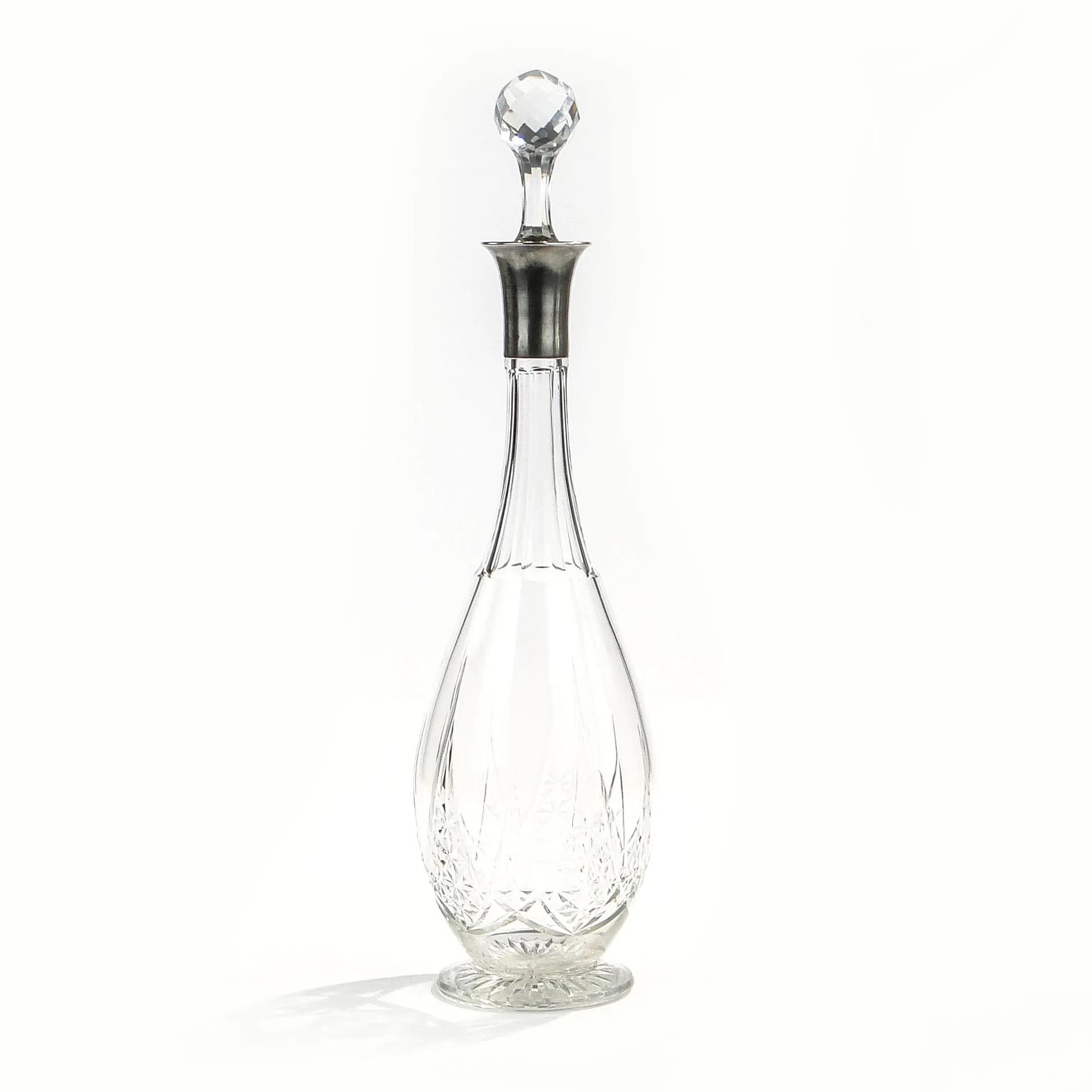 Wine decanter, Belle Époque, transparent crystal, silver, France, 19th c. - 9339