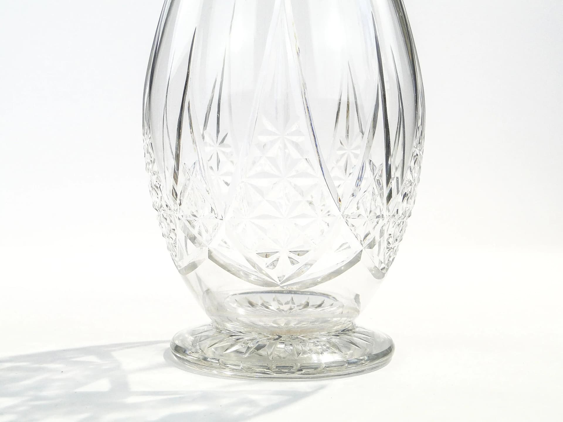 Wine decanter, Belle Époque, transparent crystal, silver, France, 19th c. - 9346