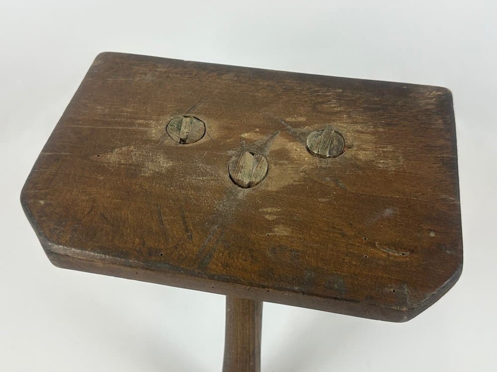 Milking stool, rustic, dark brown, beech oak, Europe, 19th c. - 150352