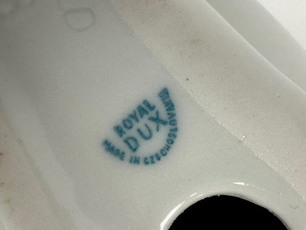 Figurine Woman, white porcelain, by J. Černoch, Royal Dux Bohemia, Czech Republic, 1960s. - 150359