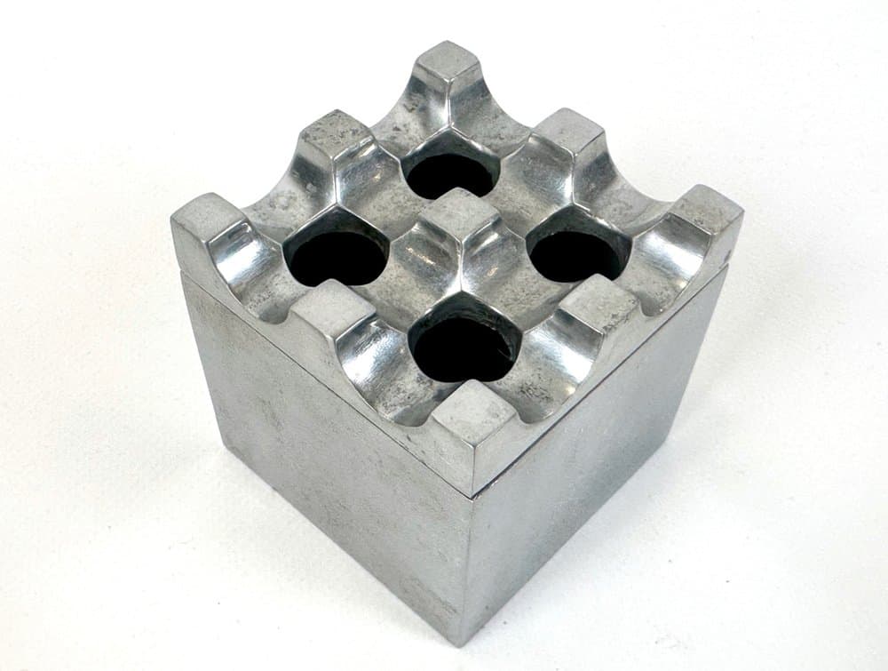 Popielniczka Ultima 7, srebrny, aluminium, Dania, lata 60. - 150394