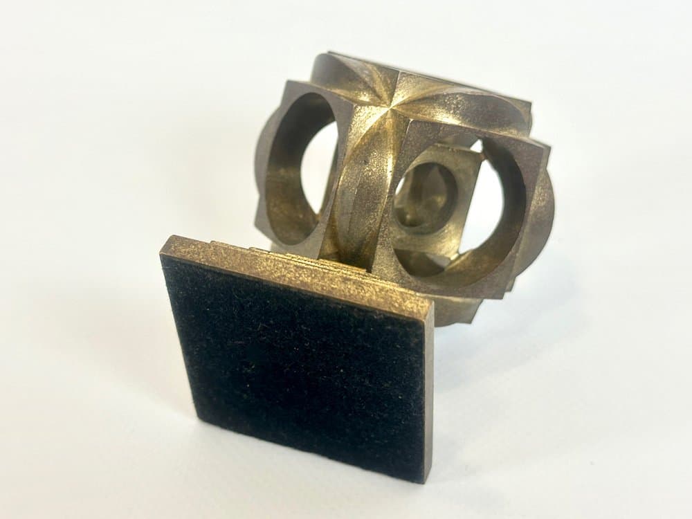 Przycisk do papieru geometryczny, złoty, brąz, lata 70. - 150443