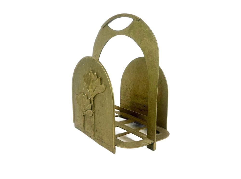 Magazine Rack Brutalism, gold brass, Italy, 1970s