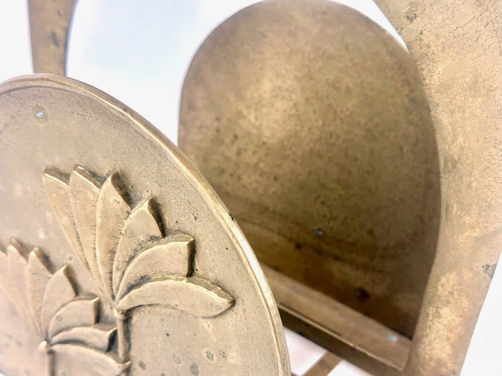 Magazine Rack Brutalism, gold brass, Italy, 1970s - 150549