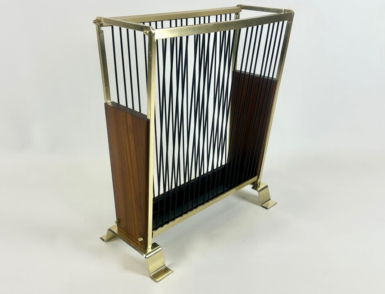 Umbrella Stand, brown, teak wood, brass, steel, Germany, 1960s. - 150652