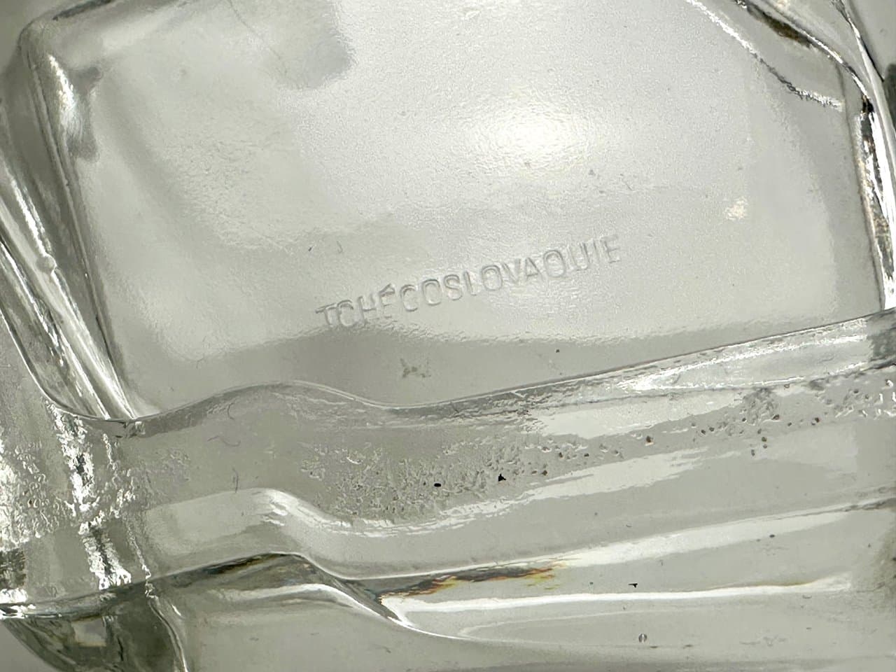 Popielniczka Art Deco Niedźwiedź polarny, szkło transparentne, Czechy, lata 30. - 150711