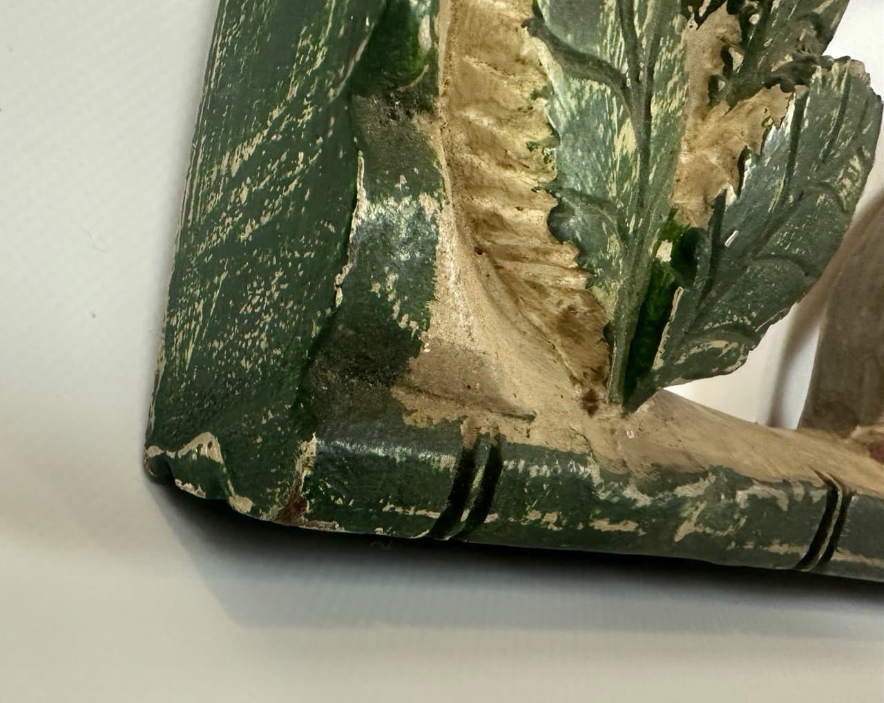 Wall Relief Elephant, green, wood, Thailand, 1960s. - 151068