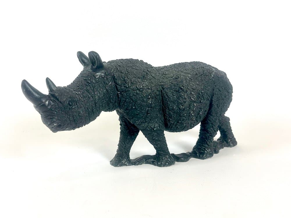 Figurka nosorożca Shona Art, czarny springstone, Zimbabwe, lata 70. - 151127