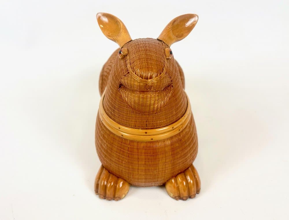 Box Shanghai Zhejiang Handicrafts Collection, light brown, rattan, wood, China, 1950s. - 151171