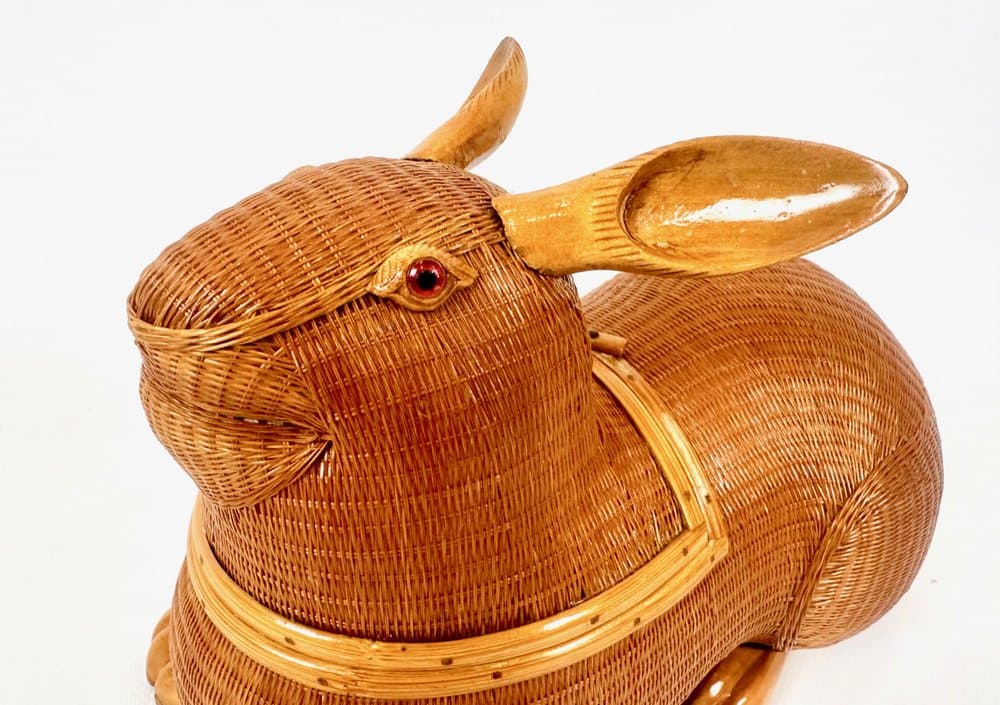 Box Shanghai Zhejiang Handicrafts Collection, light brown, rattan, wood, China, 1950s. - 151174