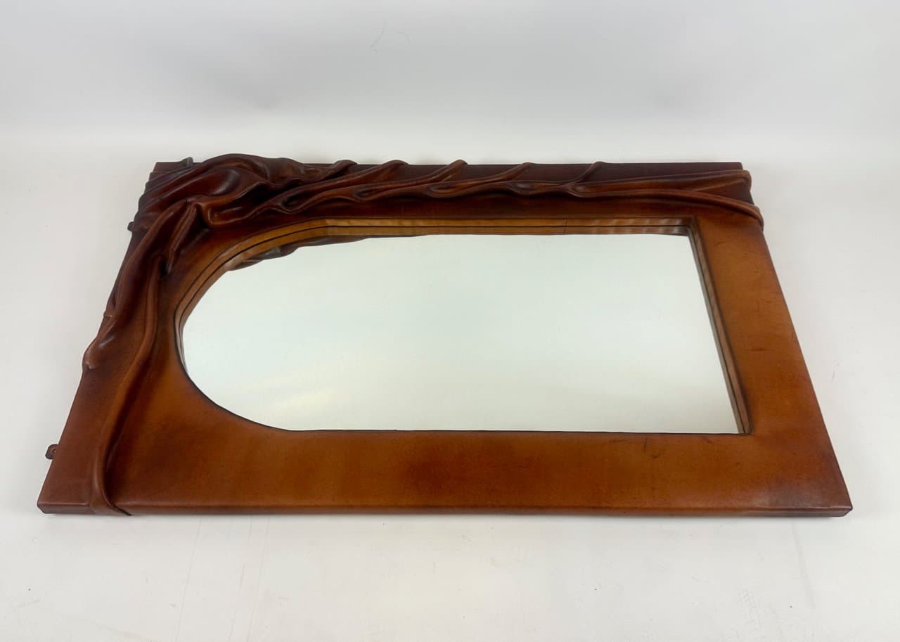 Lustro, Brutalizm, skóra jasnobrązowa, szkło, drewno, Polska, lata 70. - 151236