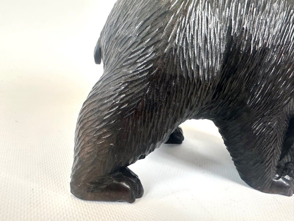 Ainu Figurine Bear with Cub, brown walnut, Japan, early 20th c. - 151246