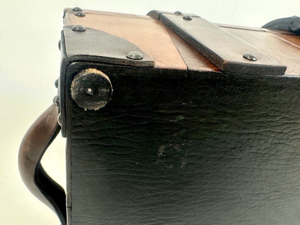 Pudełko, skóra brąz jasny, proj. W. Bober, USA, lata 70. - 151347