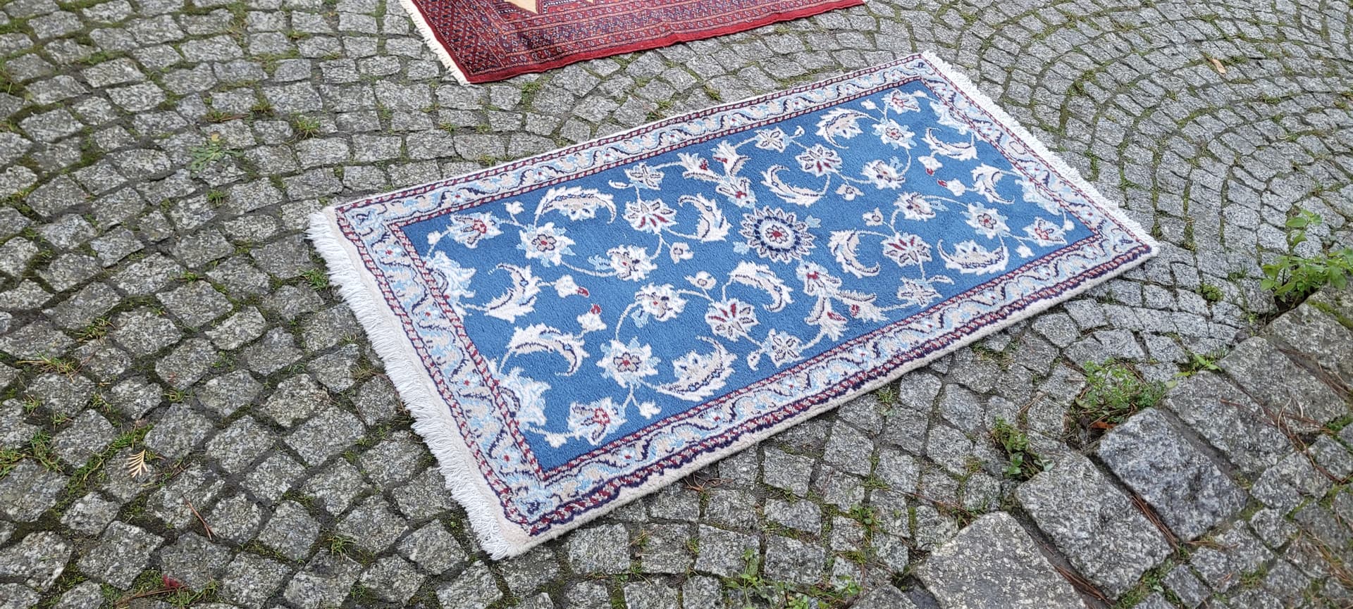 Rug Nain, navy blue, 68x145cm, Iran, early 20th c. - 134651