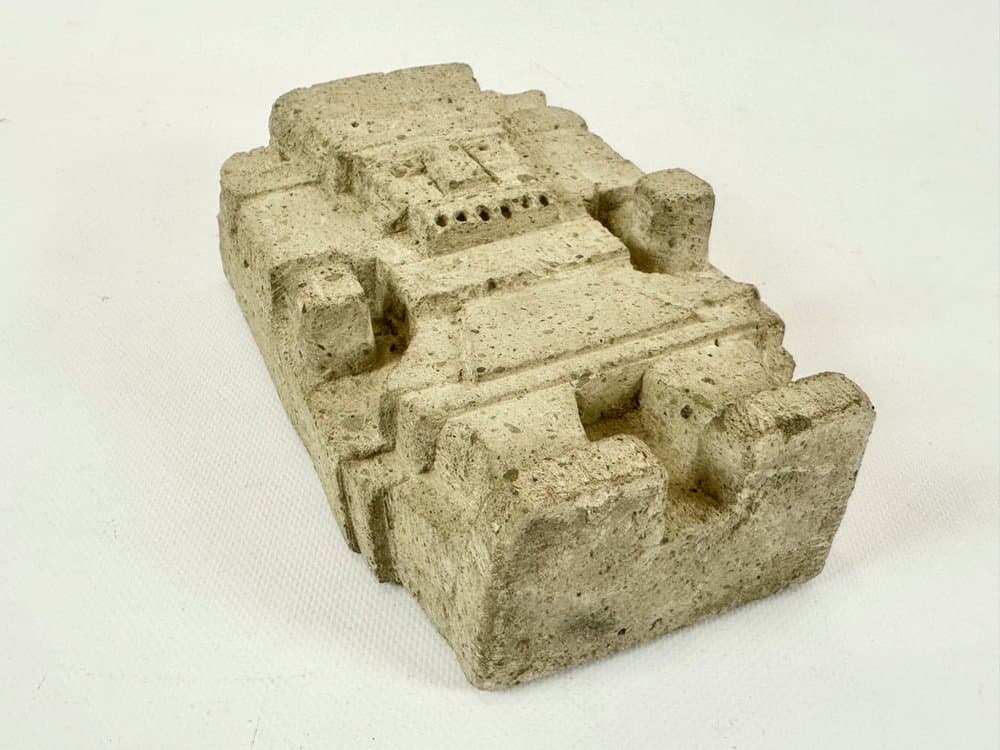 Figurka Tlaloc, beżowy, kamień, Meksyk, XIX w. - 151417