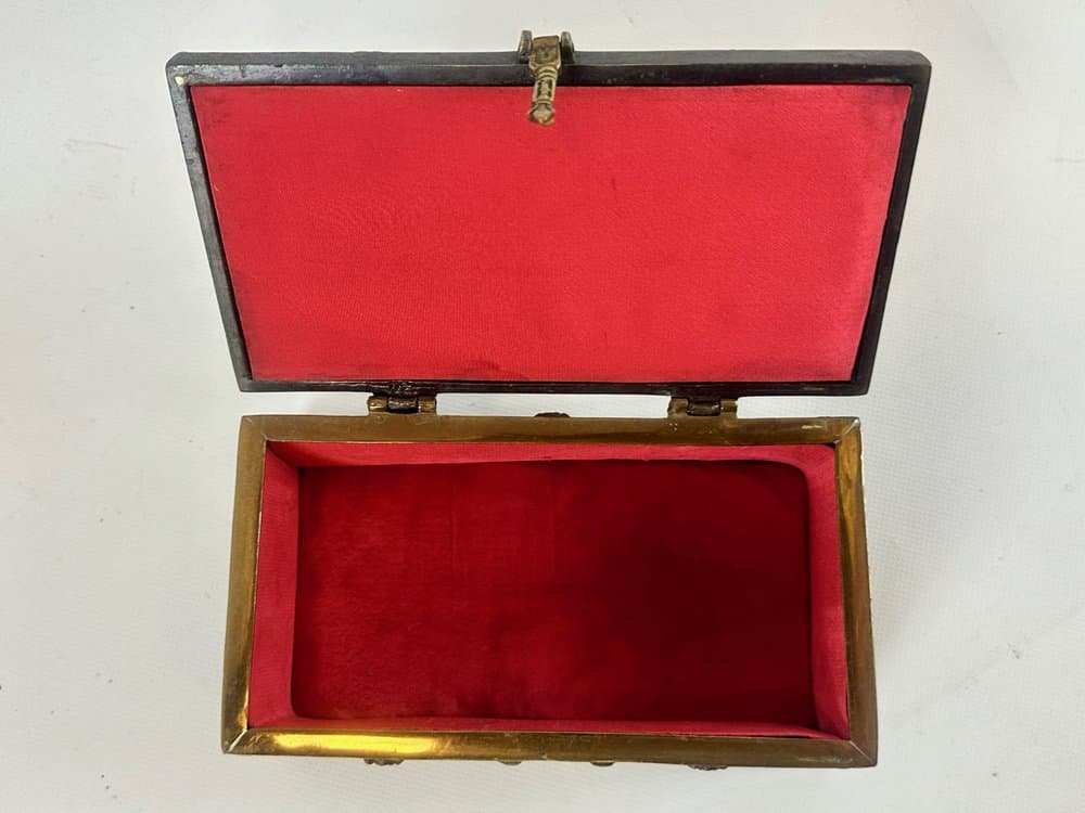 Jewelry Box, Gothic Revival, golden, bronze, 19th c. - 151452