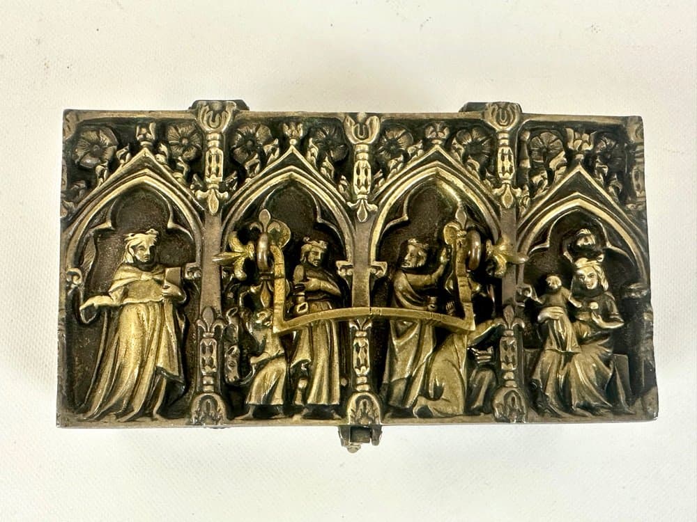 Jewelry Box, Gothic Revival, golden, bronze, 19th c. - 151449