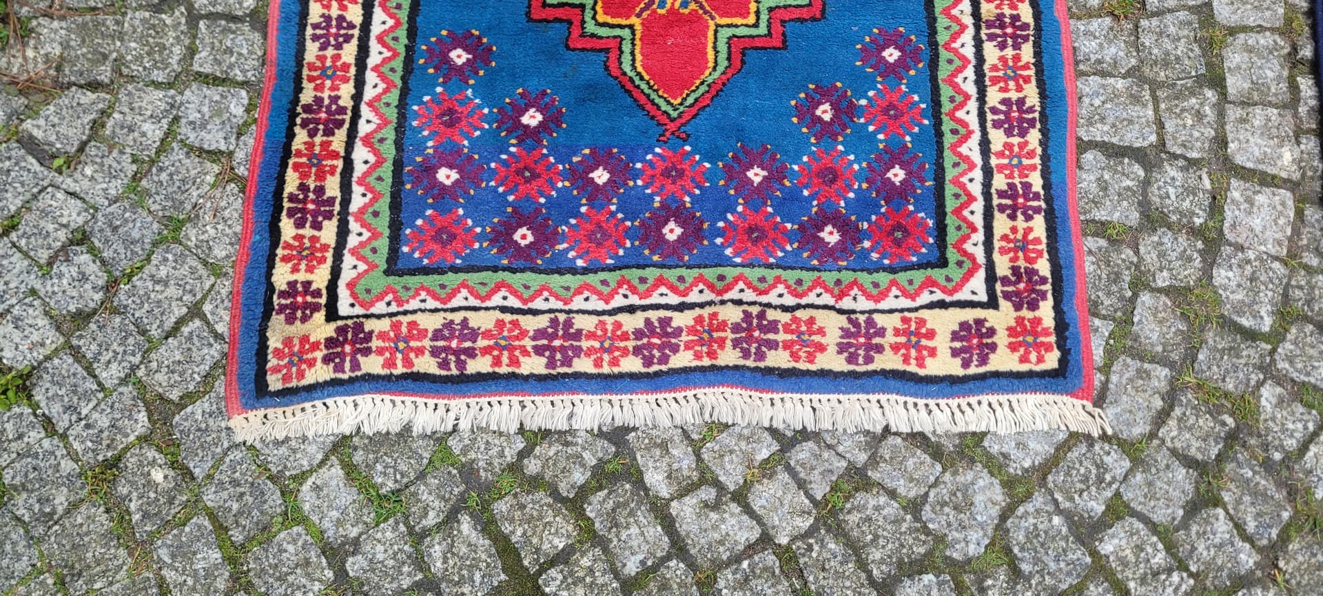 Dywan tunezyjski, czerwony 150x85cm, wełna, Tunezja, lata 60. - 134771