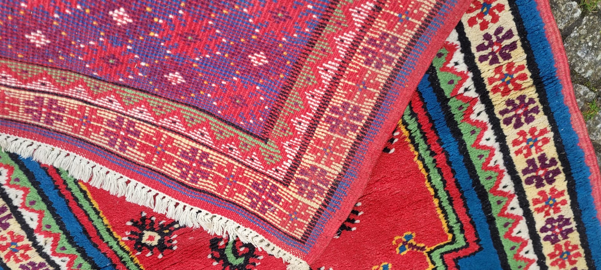 Dywan tunezyjski, czerwony 150x85cm, wełna, Tunezja, lata 60. - 134779