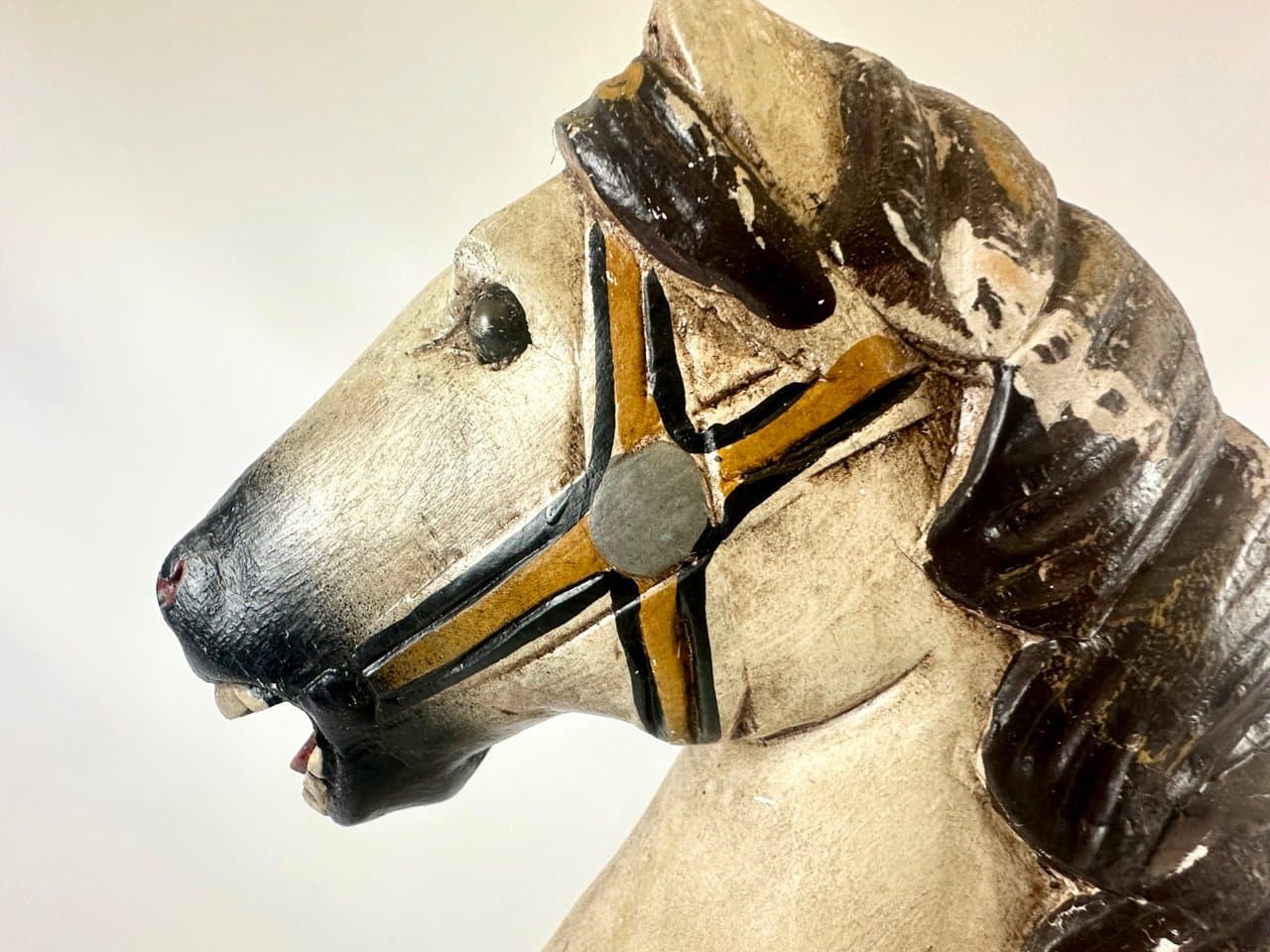 Carousel horse figurine, multicolor wood, early 20th c. - 151702