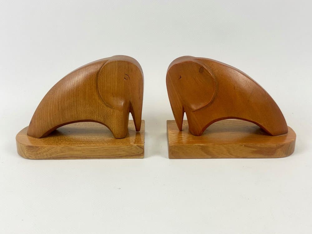 Pair of bookends Elephant, brown wood, Denmark, 1960s. - 151759