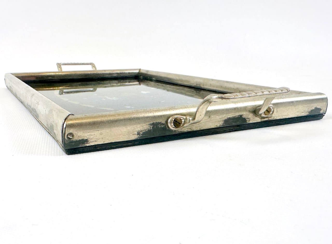 Taca serwingowa Art déco, czarne szkło, metal, Niemcy, lata 30. - 151871