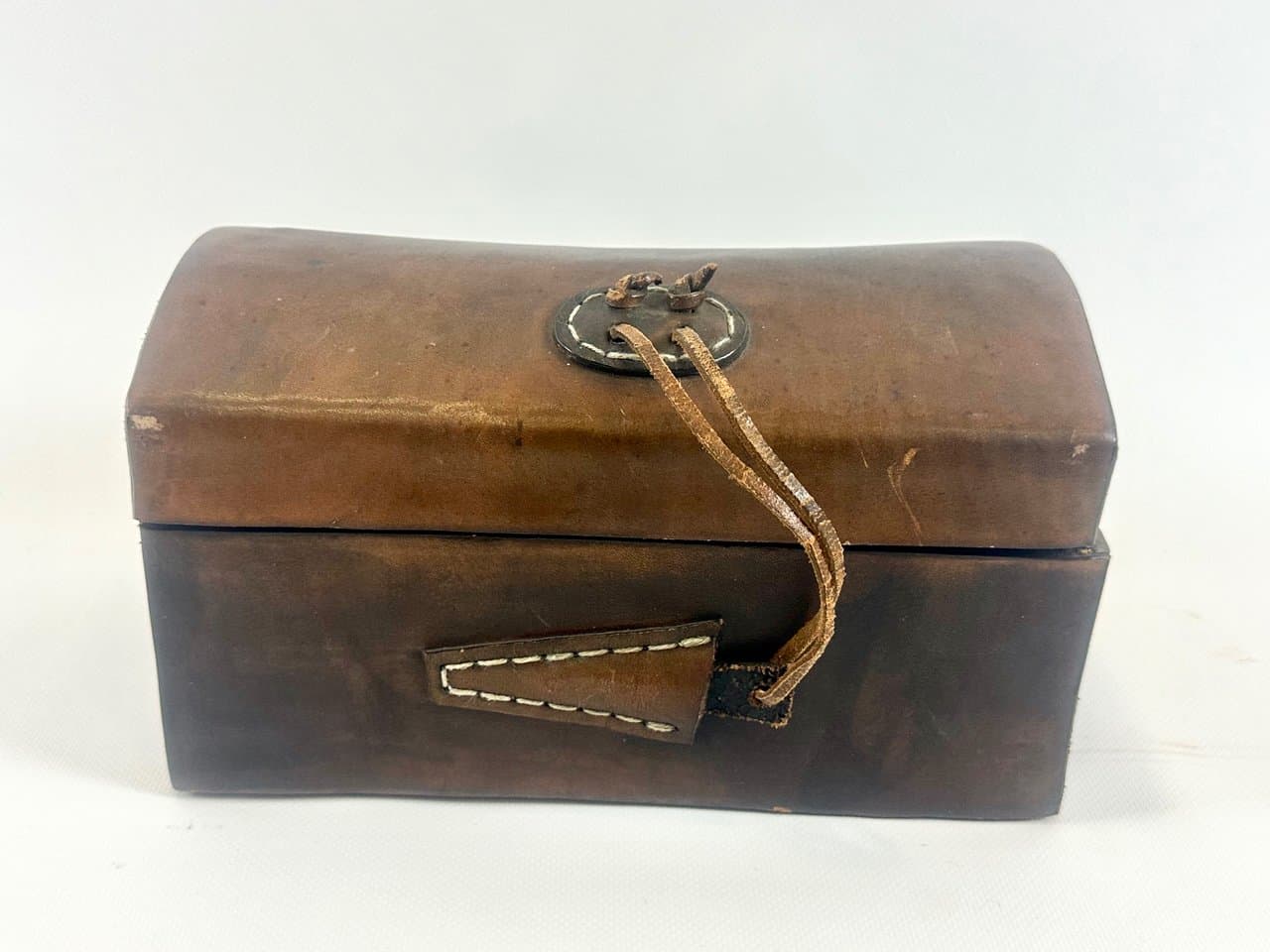 Pudełko na biżuterię, brązowy, skóra naturalna, Polska, lata 80. - 152022